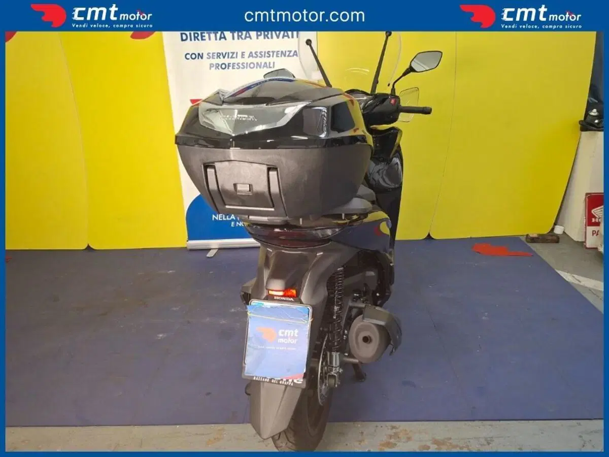 Honda SH 350 (2021 - 24) (4)