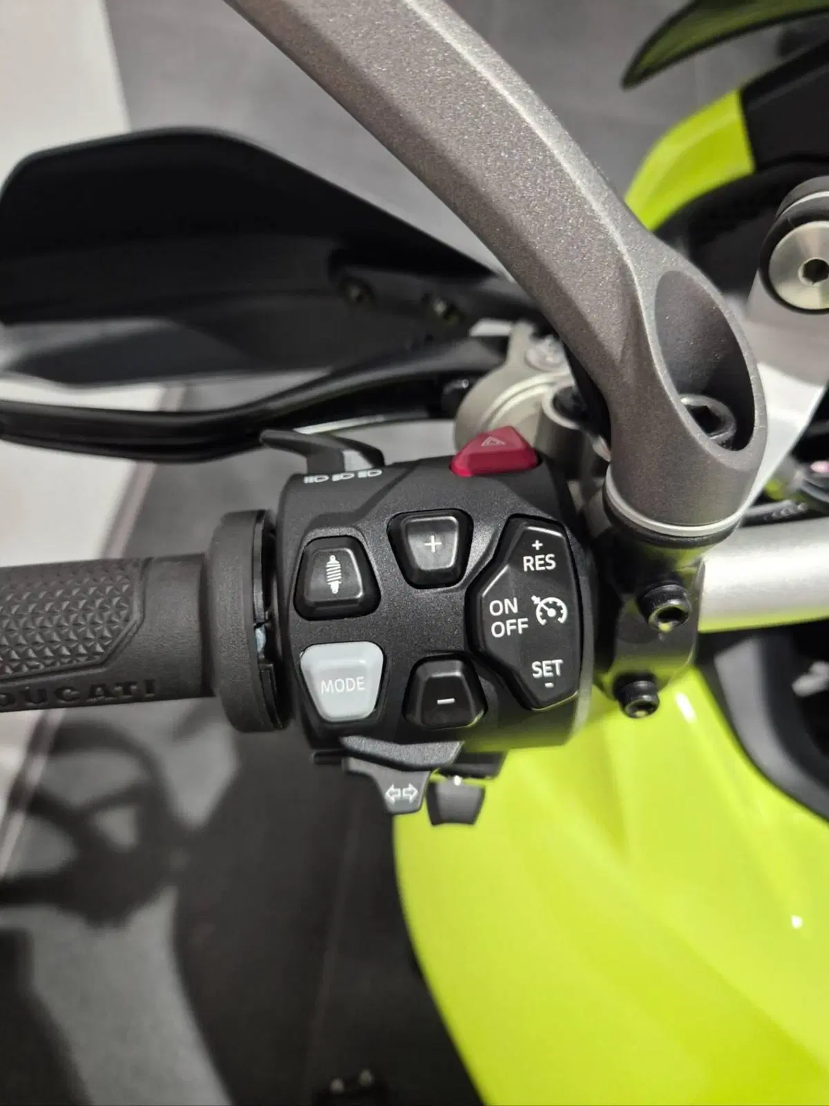 Ducati Multistrada V4 S (2025 - 26) (16)