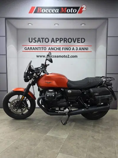 Moto Guzzi V7 Stone (2021 - 24) usata