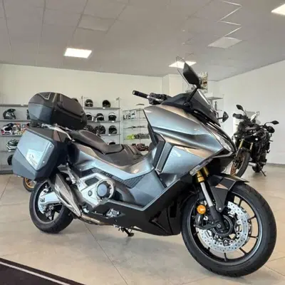 Honda Forza 750 DCT Travel (2021 - 24) usata
