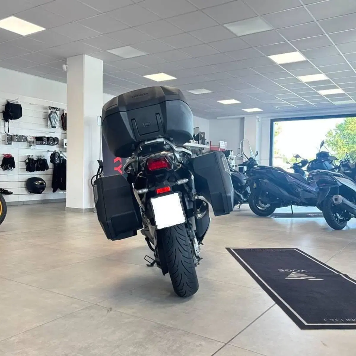Honda Forza 750 DCT Travel (2021 - 24) (2)