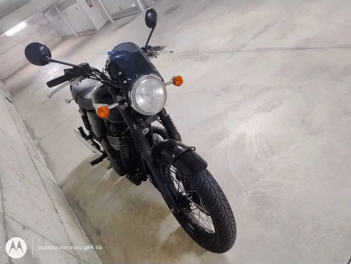 Triumph Bonneville T100 (2008 - 16) (2)