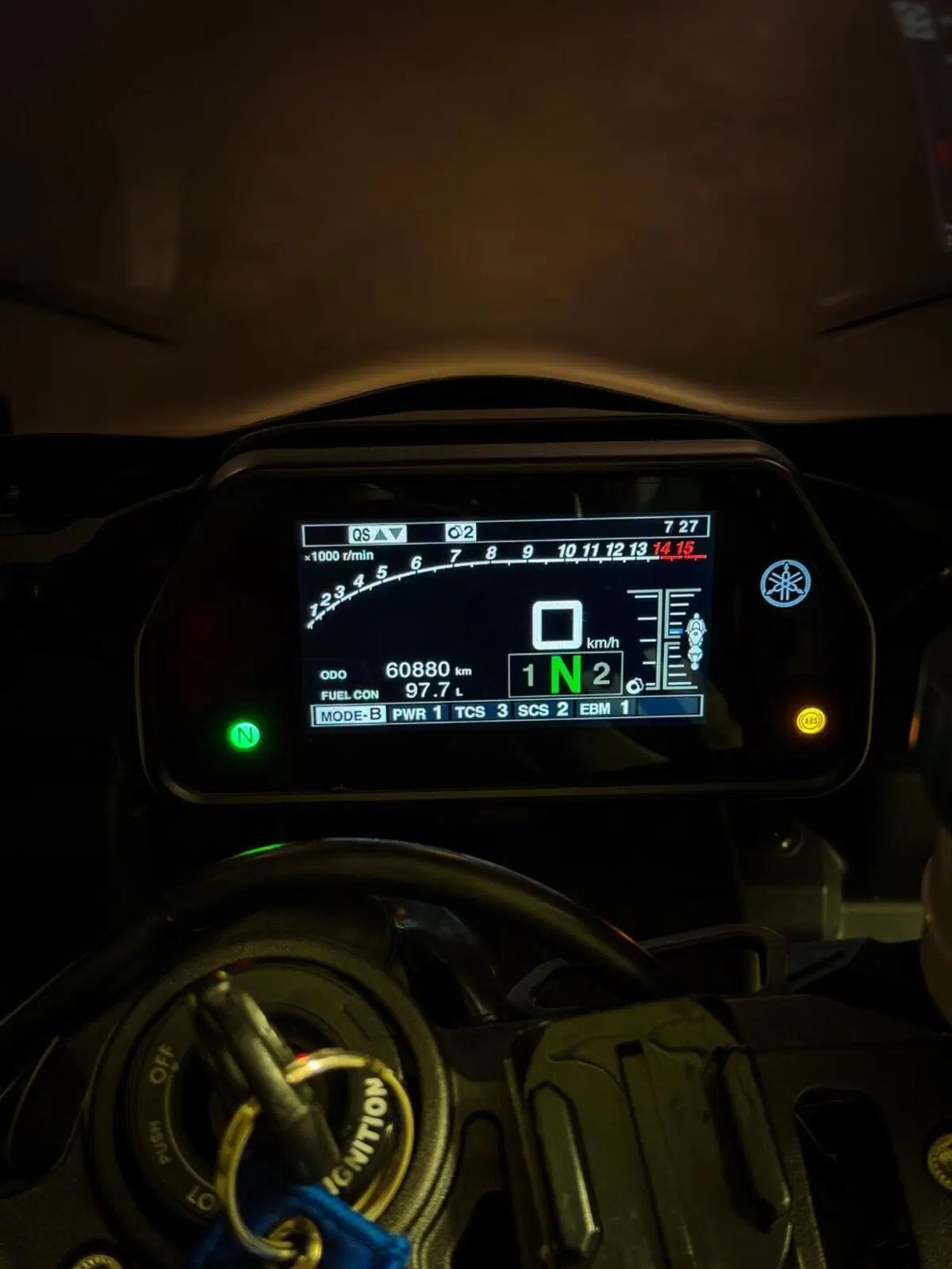 Yamaha YZF R1 (2020 - 25) (5)