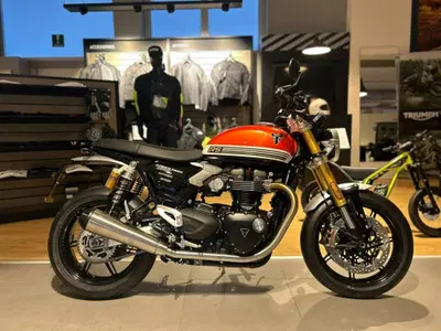 Triumph Speed Twin 1200 RS (2025 - 26) usata