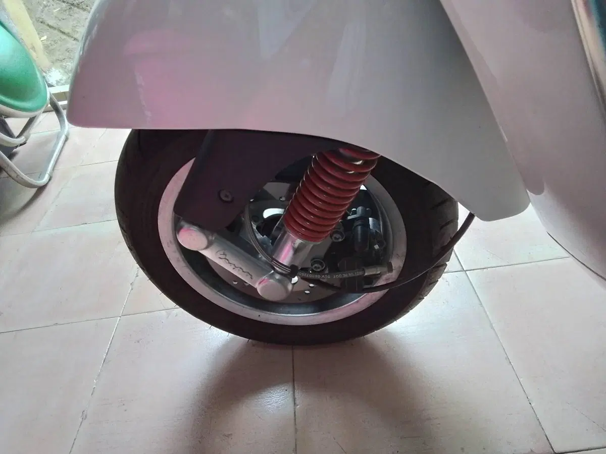 Vespa GTS 300 Super (2008 - 16) (8)