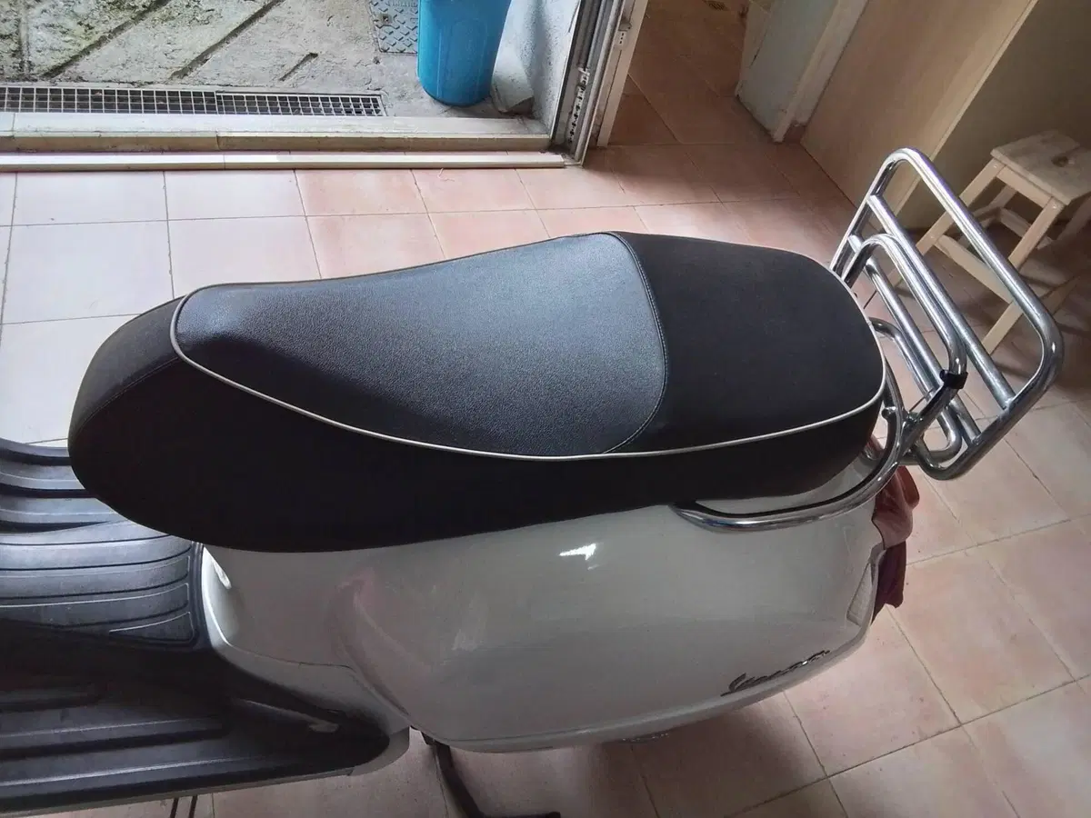Vespa GTS 300 Super (2008 - 16) (16)