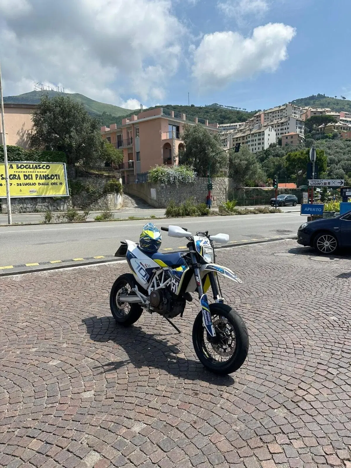 Husqvarna 701 Supermoto (2017 - 19) (4)
