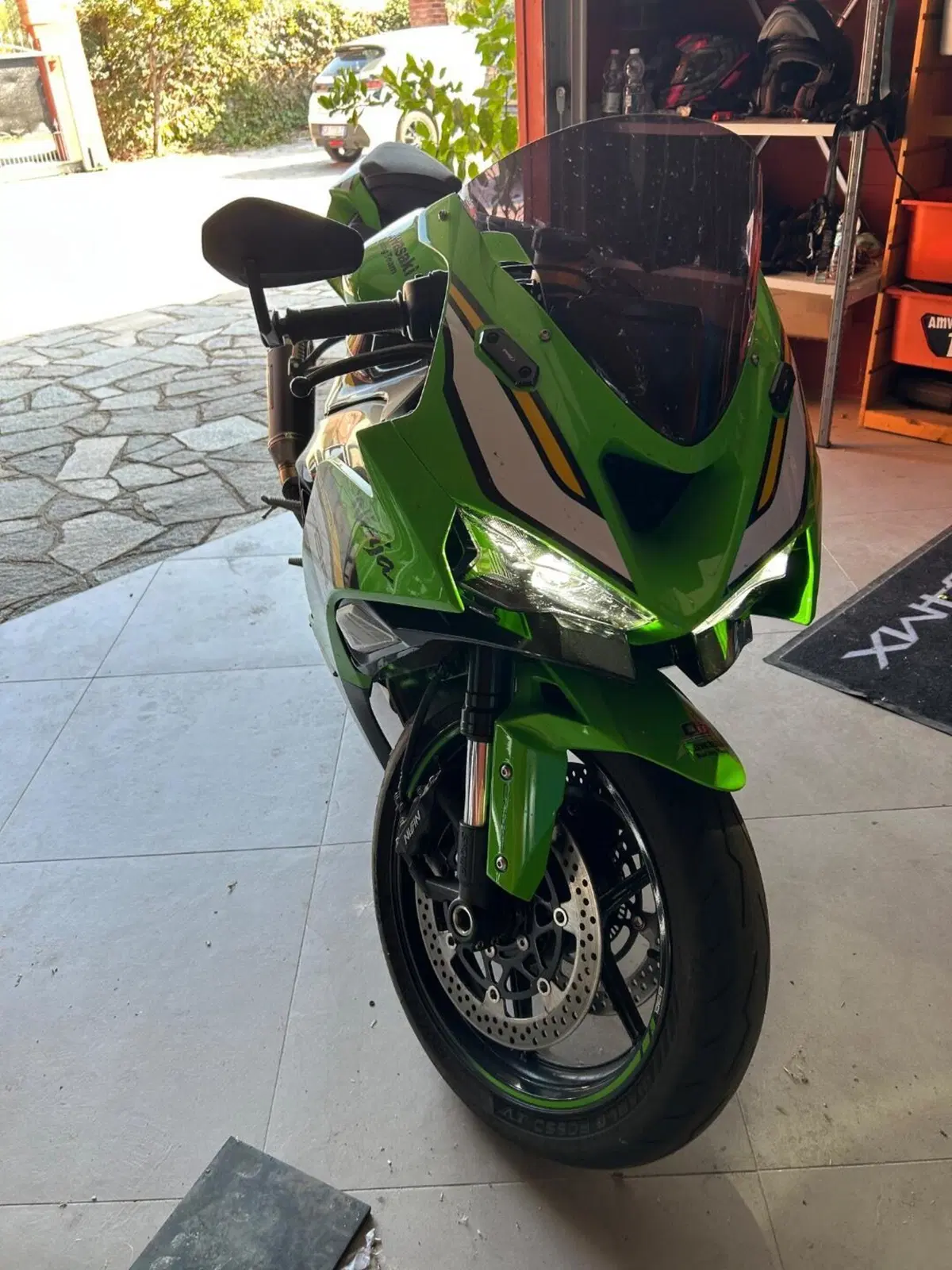 Kawasaki Ninja 636 ZX-6R (2024 - 27) (2)