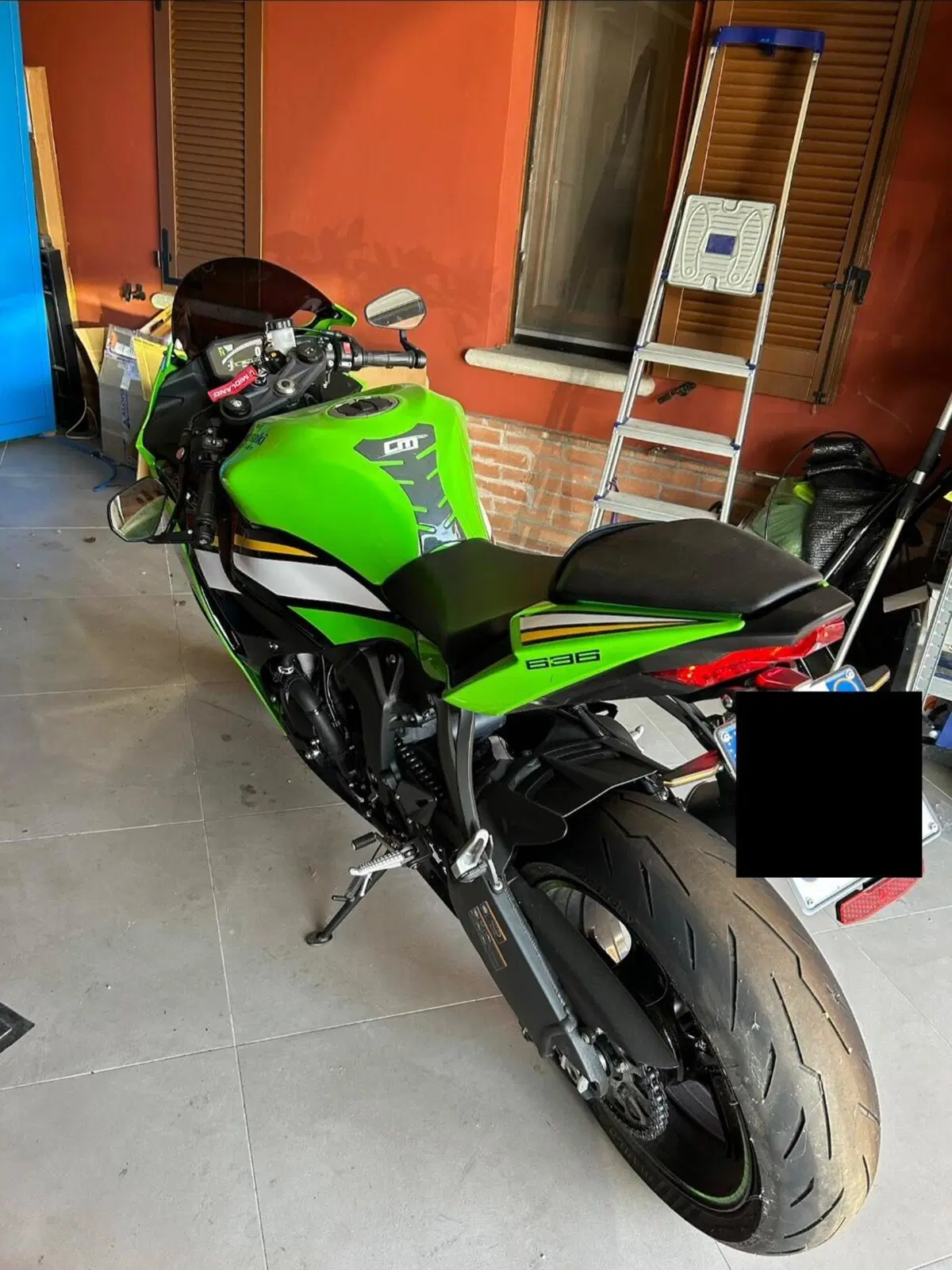 Kawasaki Ninja 636 ZX-6R (2024 - 27) (4)