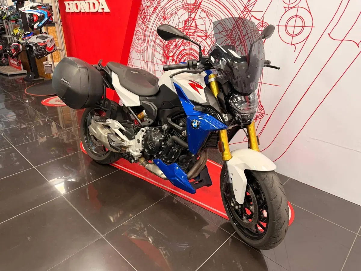 Bmw F 900 R (2021 - 24) (2)