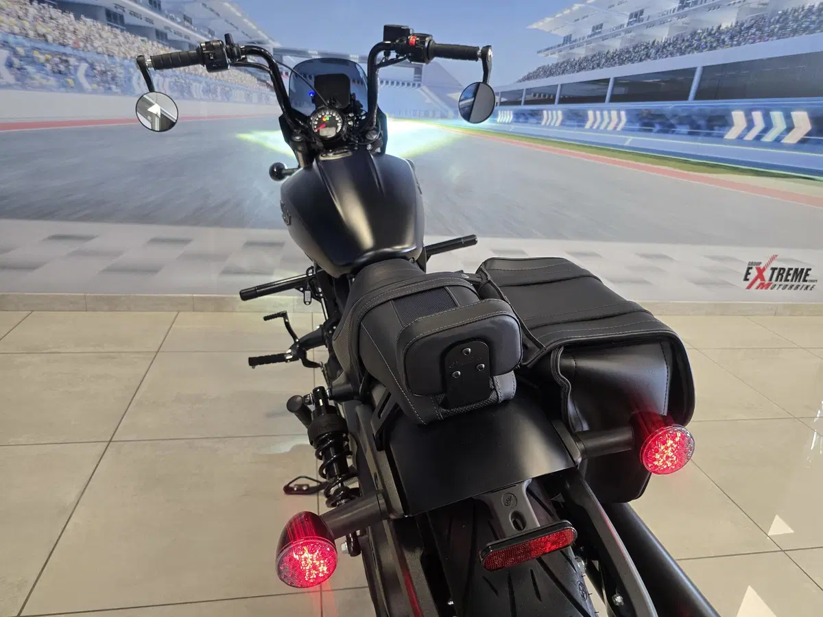 Indian Scout 1133 Rogue (2022 - 25) (18)