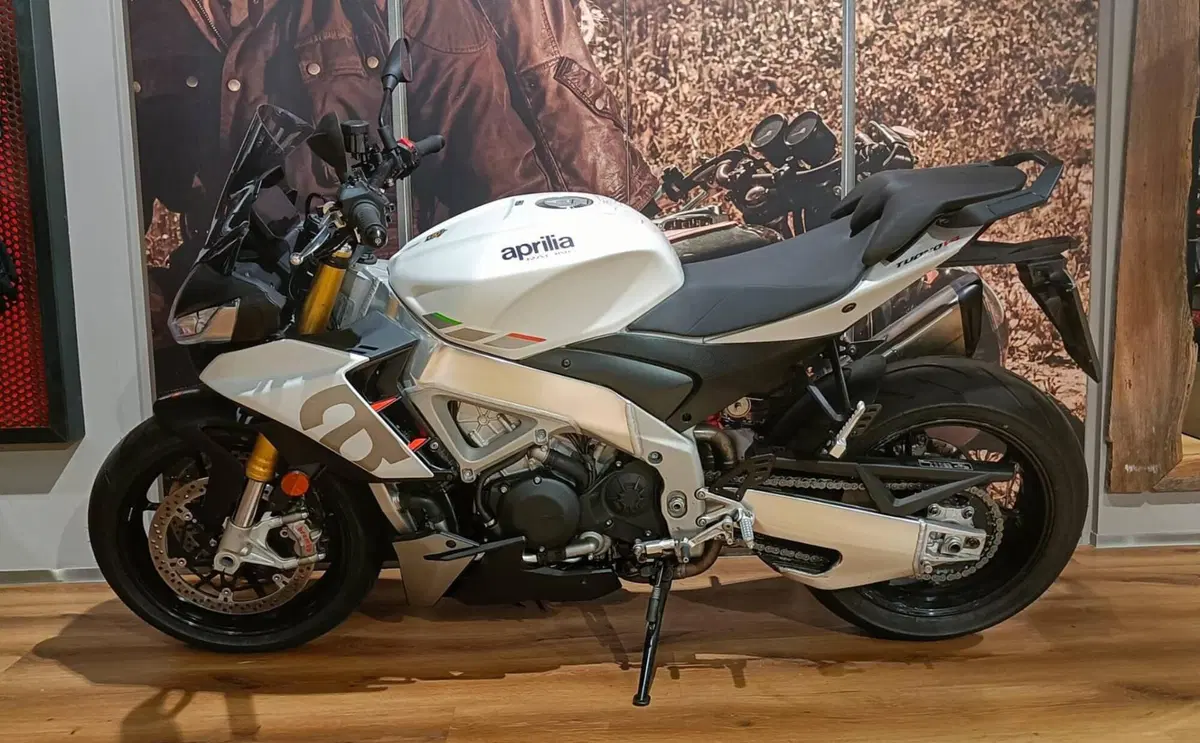 Aprilia Tuono V4 (2021 - 24)