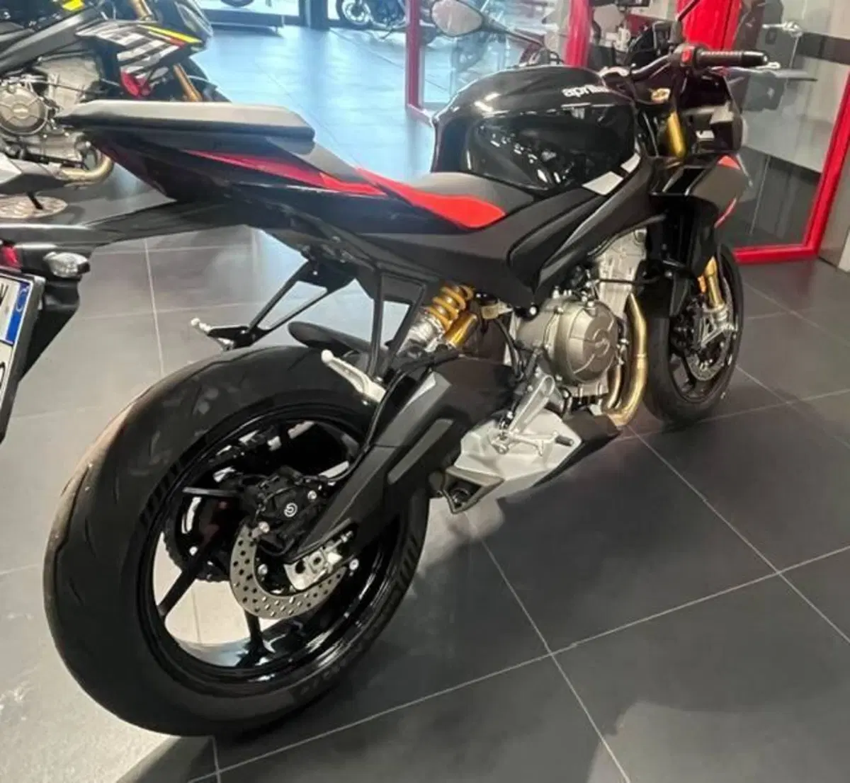 Aprilia Tuono 660 Factory (2025 - 26) (6)