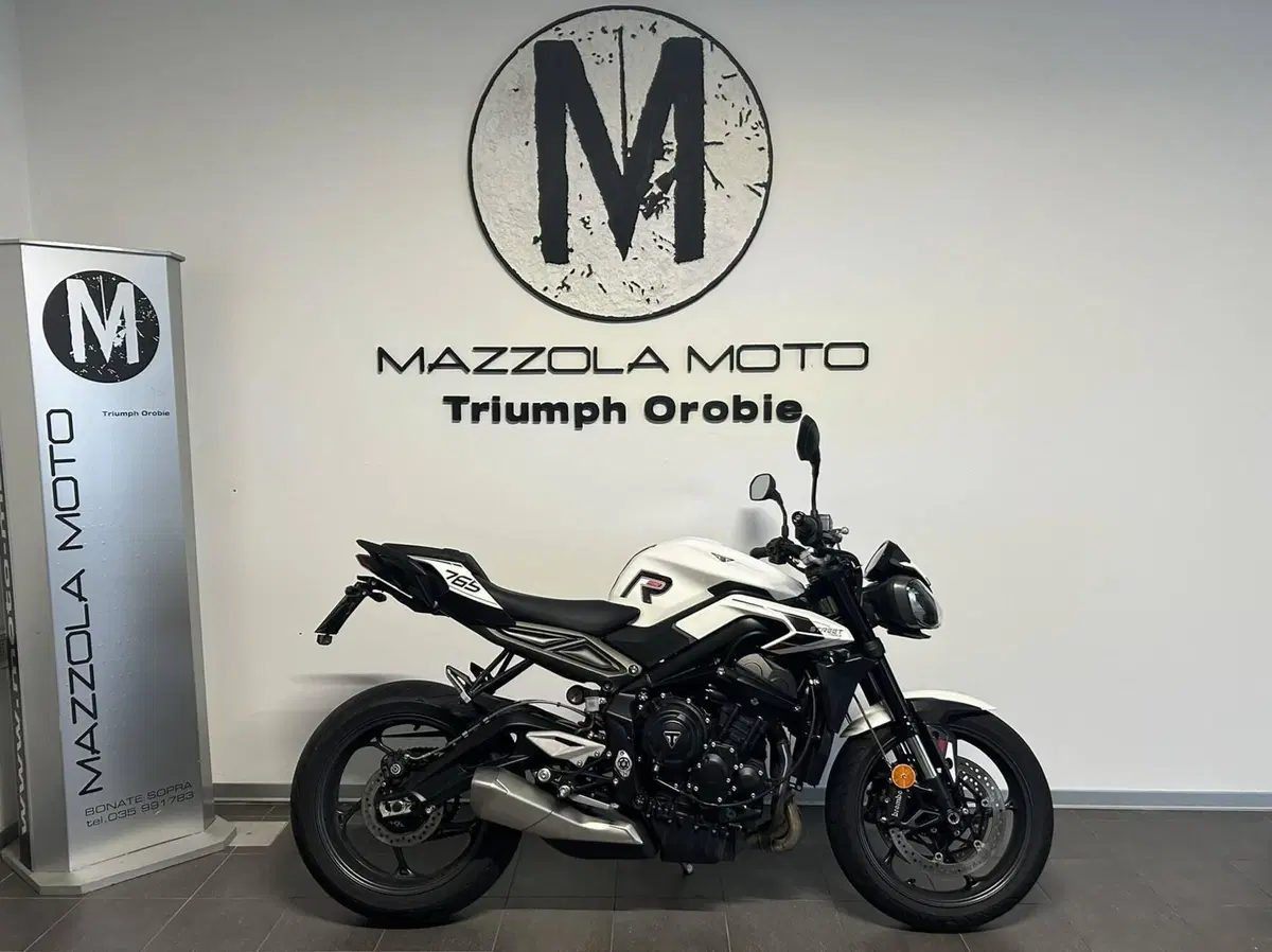 Triumph Street Triple 765 R (2023 - 26)