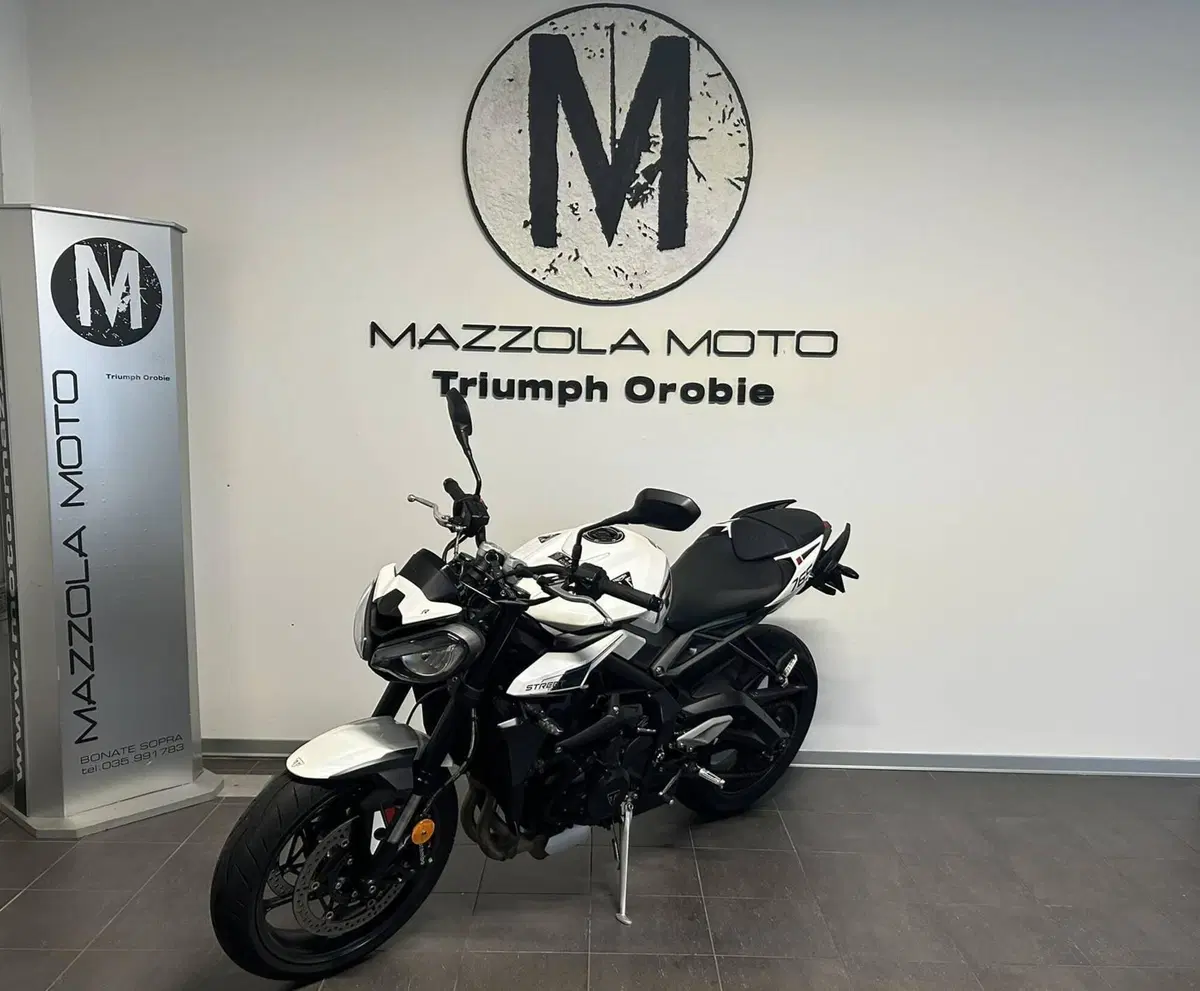 Triumph Street Triple 765 R (2023 - 26) (4)