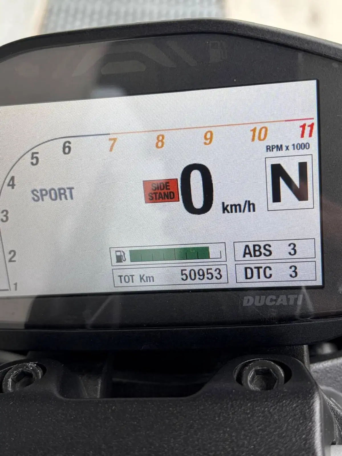 Ducati Monster 821 (2018 - 20) (4)