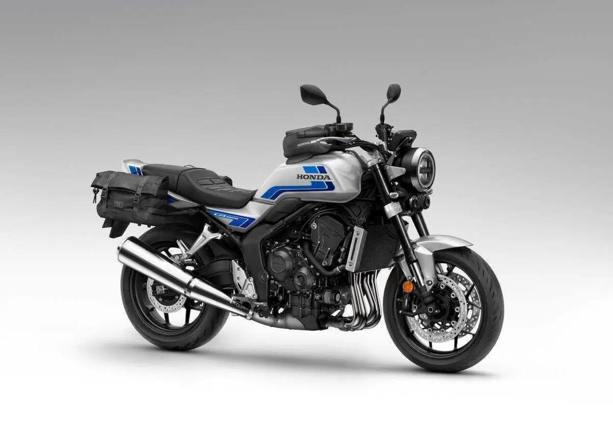 Ad EICMA ci sarà la Honda CB1000F! La roadster arriva in Italia nel 2026, qui tutti i dettagli (5)