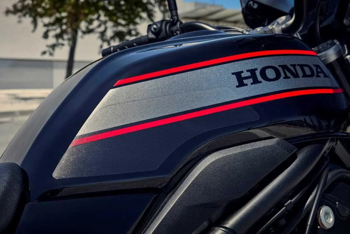 Ad EICMA ci sarà la Honda CB1000F! La roadster arriva in Italia nel 2026, qui tutti i dettagli (52)