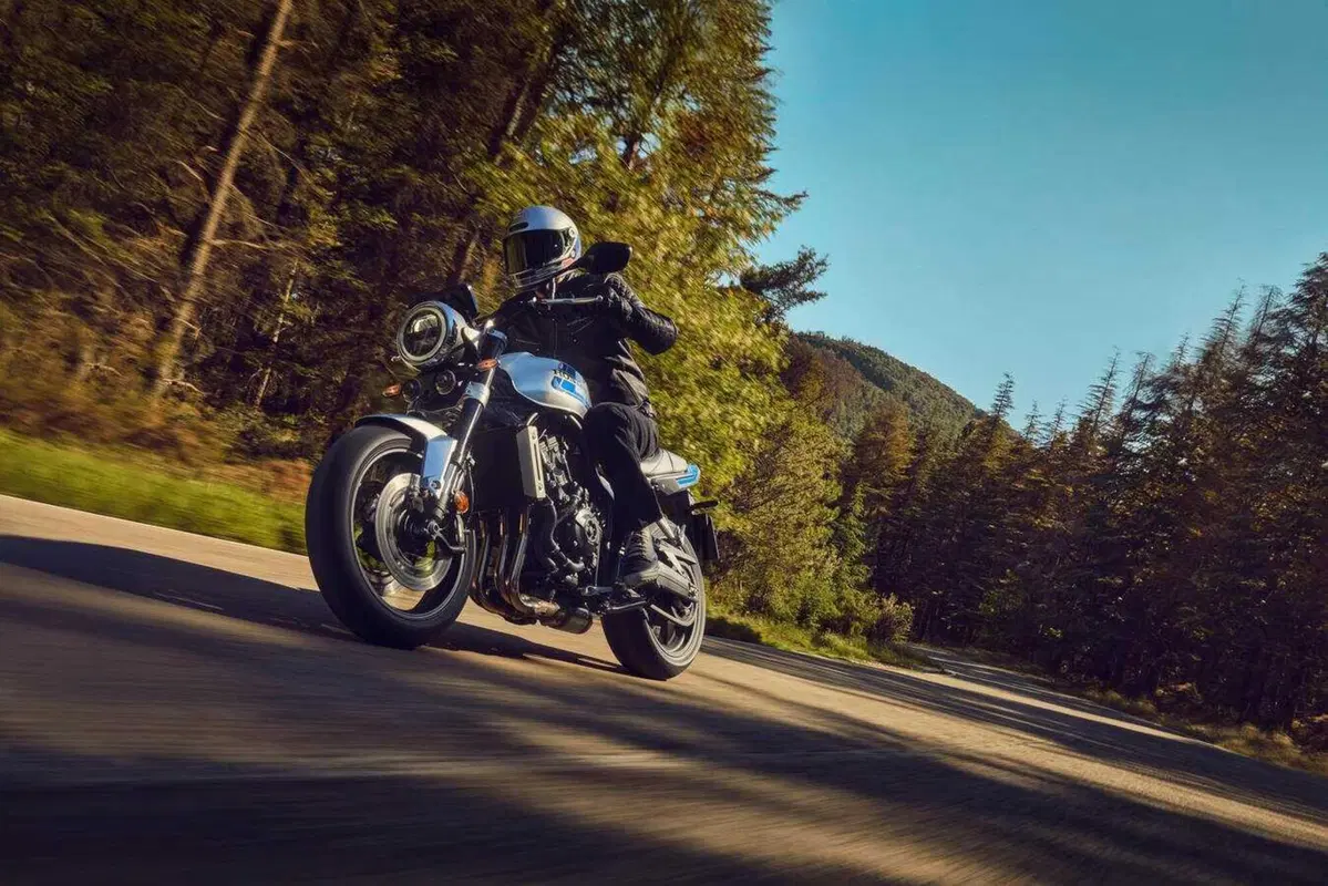 Ad EICMA ci sarà la Honda CB1000F! La roadster arriva in Italia nel 2026, qui tutti i dettagli (72)