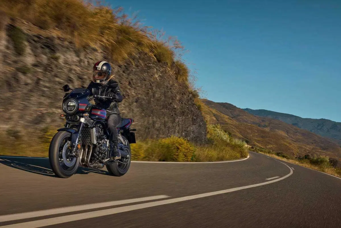 Ad EICMA ci sarà la Honda CB1000F! La roadster arriva in Italia nel 2026, qui tutti i dettagli (73)