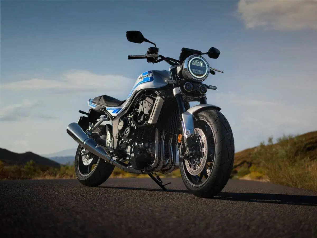 Ad EICMA ci sarà la Honda CB1000F! La roadster arriva in Italia nel 2026, qui tutti i dettagli (120)