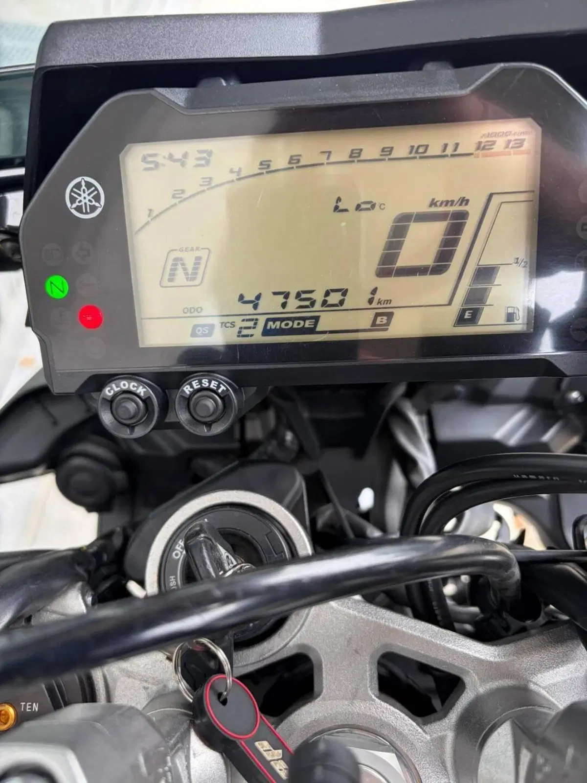 Yamaha MT-10 ABS (2016 - 17) (5)