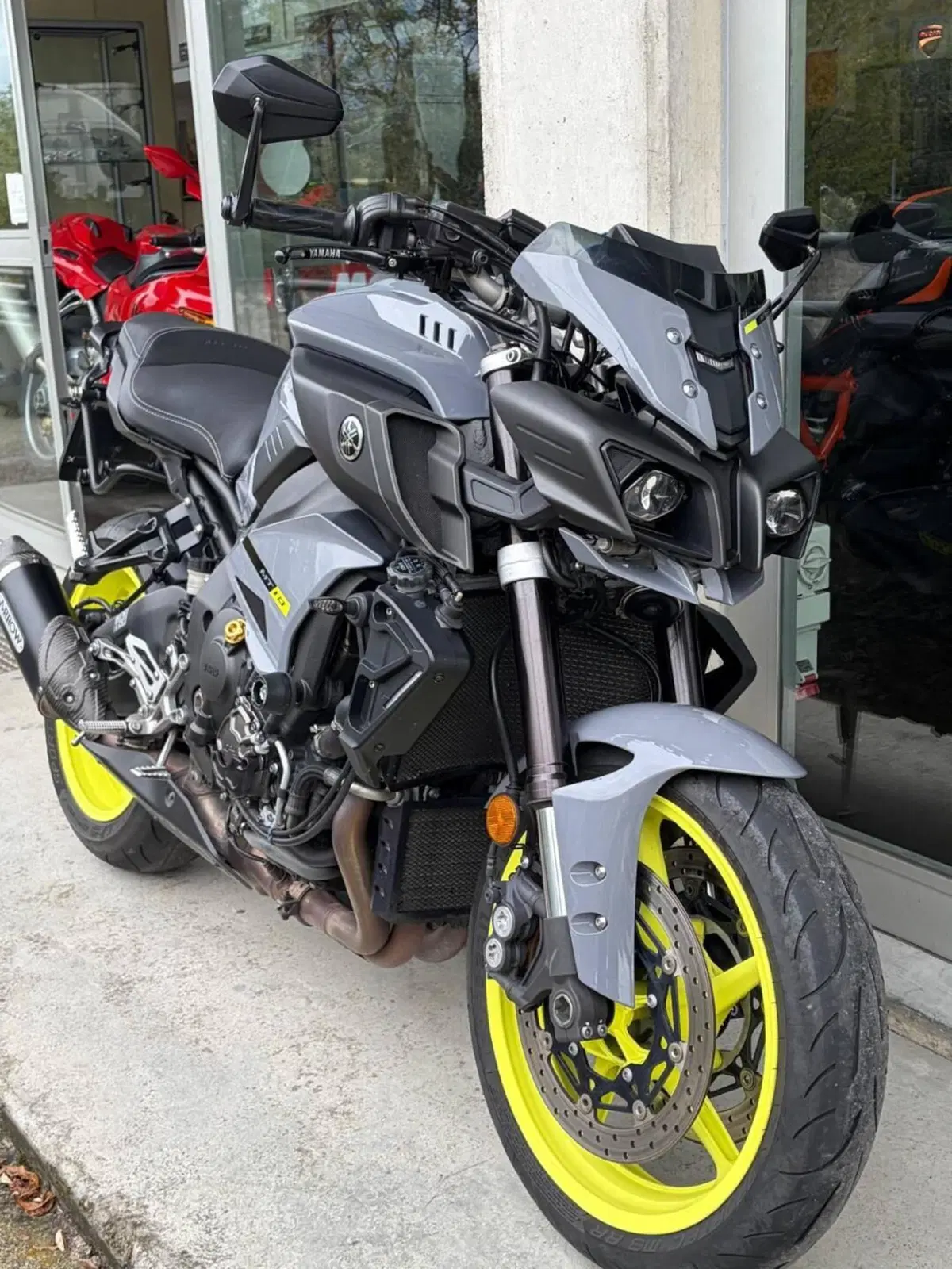 Yamaha MT-10 ABS (2016 - 17) (3)