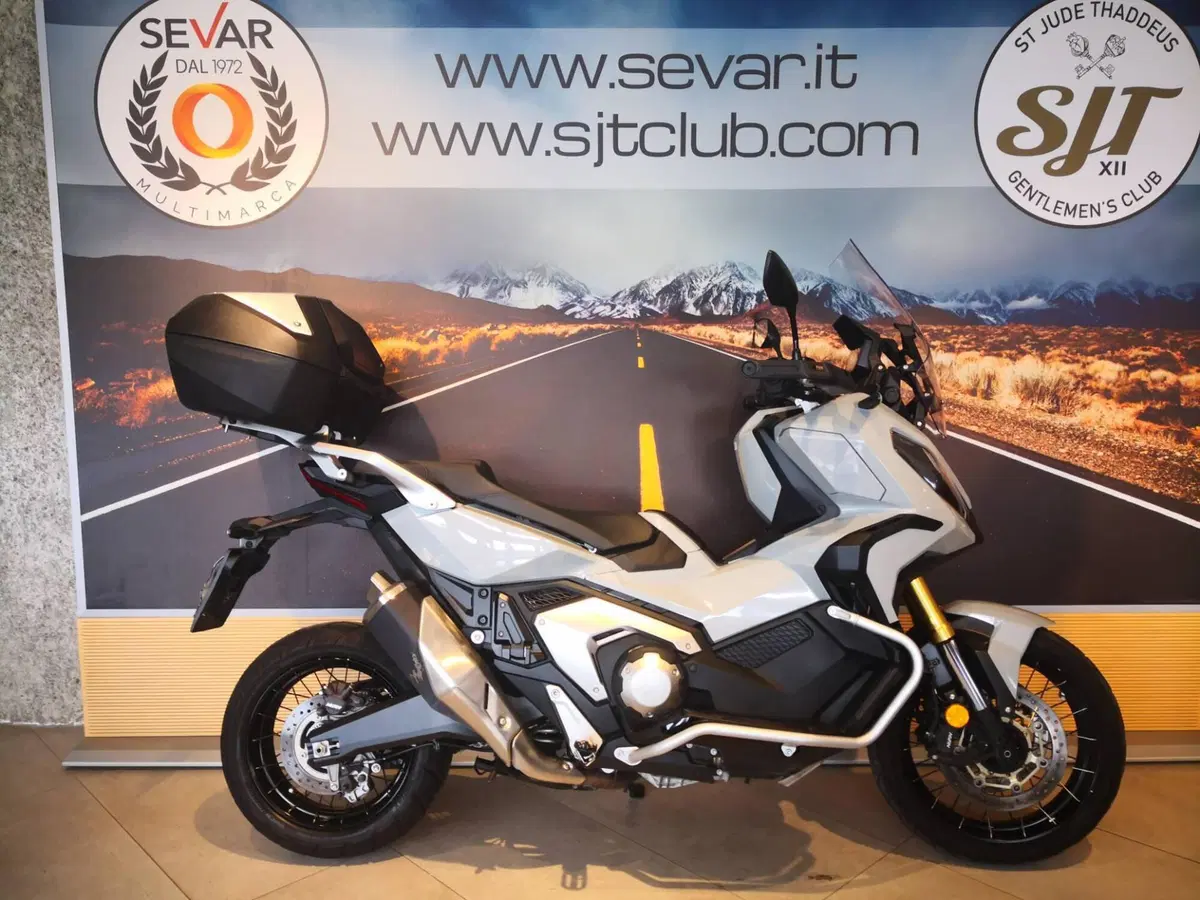 Honda X-ADV 750 DCT Gravel (2021 - 24) (2)
