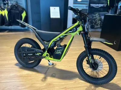 Triumph TXP-16 (2026) nuova