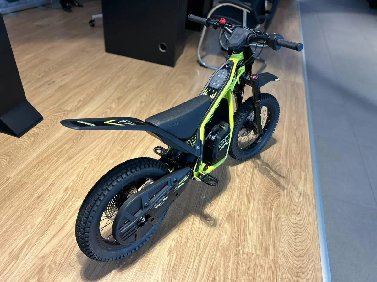 Triumph TXP-16 (2026) (2)