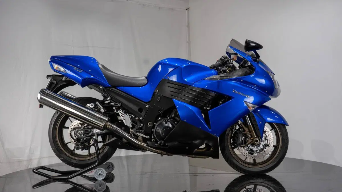 Kawasaki ZZR 1400 (2006 - 11) (12)