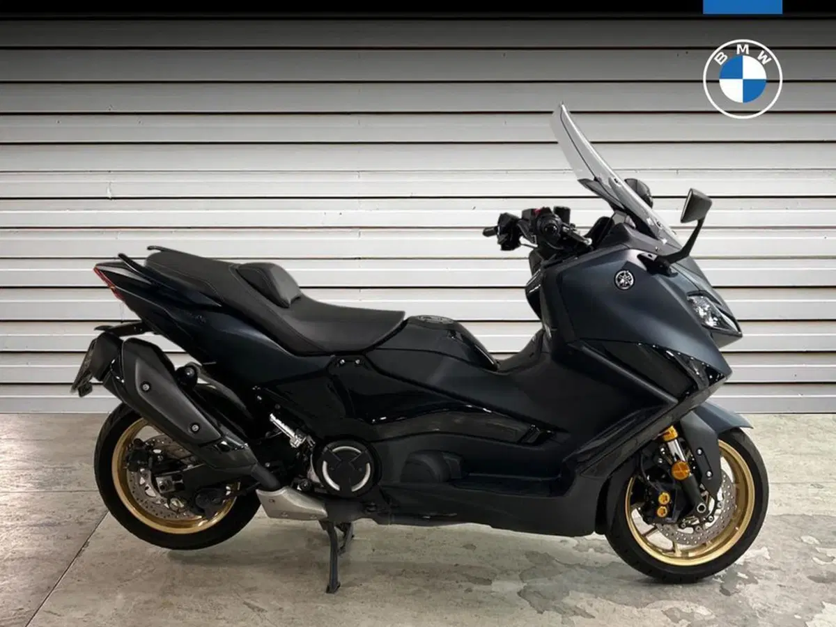 Yamaha T-Max 560 Tech Max (2022 - 24) (5)