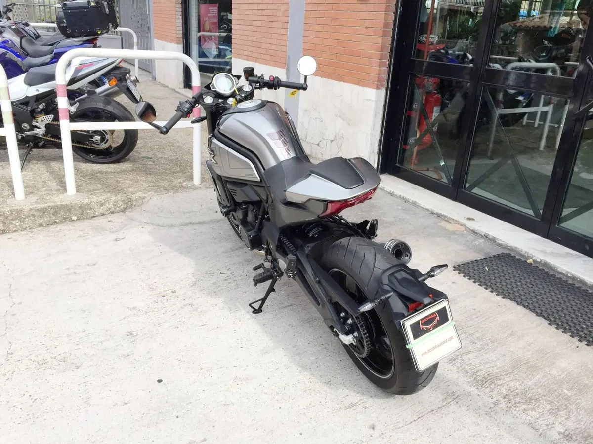 CFMOTO 700CL-X Sport (2022 - 26) (6)