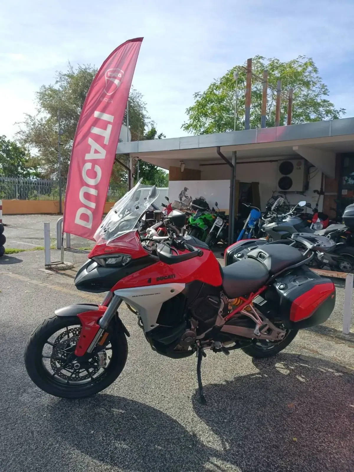 Ducati Multistrada V4 S (2021 - 24) (2)