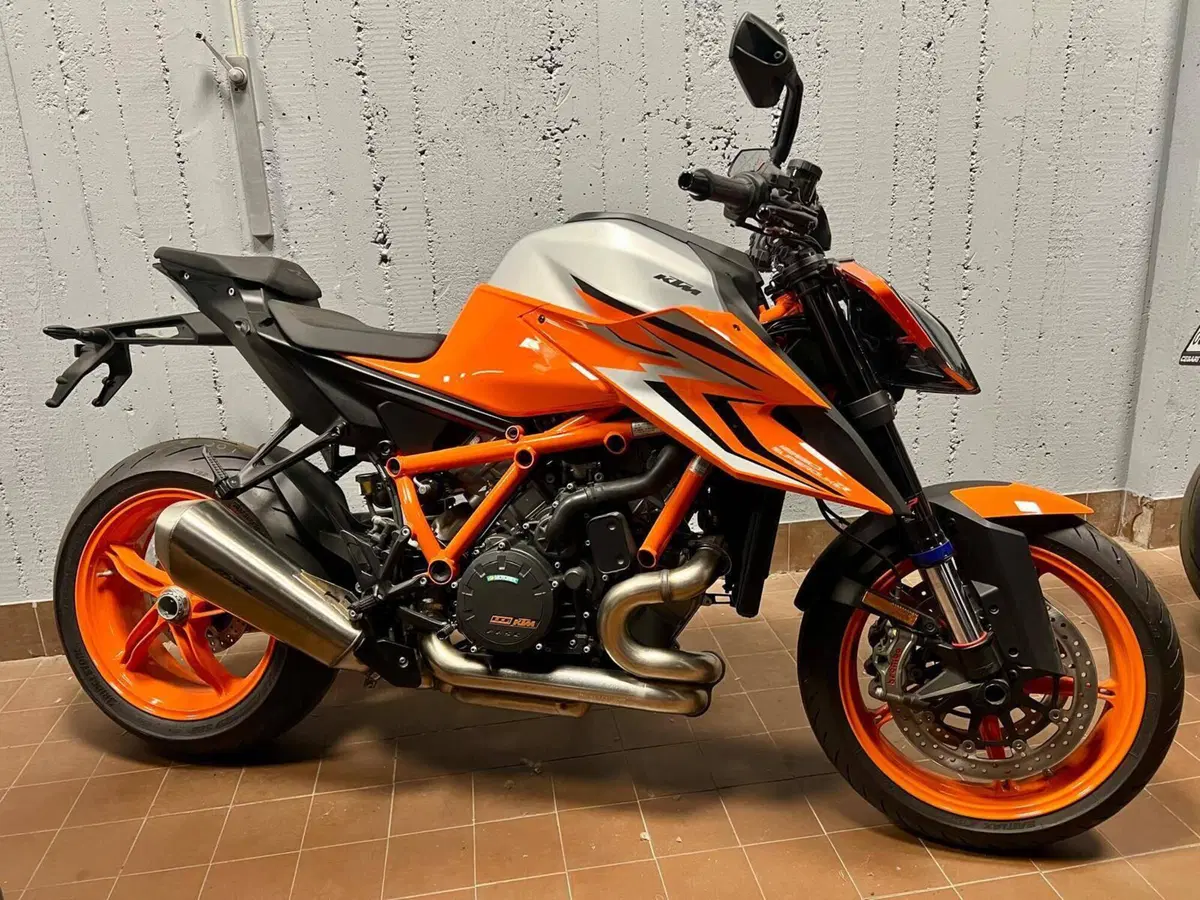 KTM 1290 Super Duke R EVO (2022 - 23)