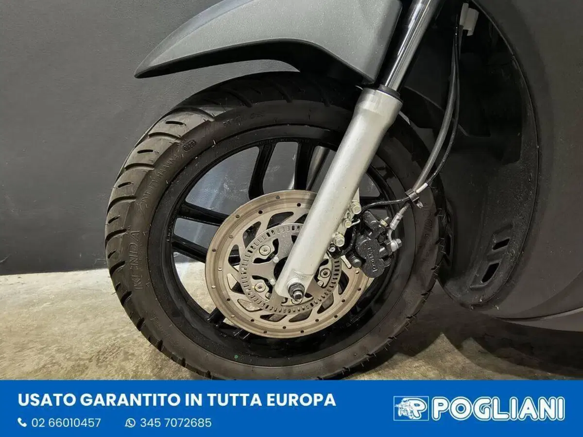 Kymco People 125i S ABS (2024 - 26) (9)