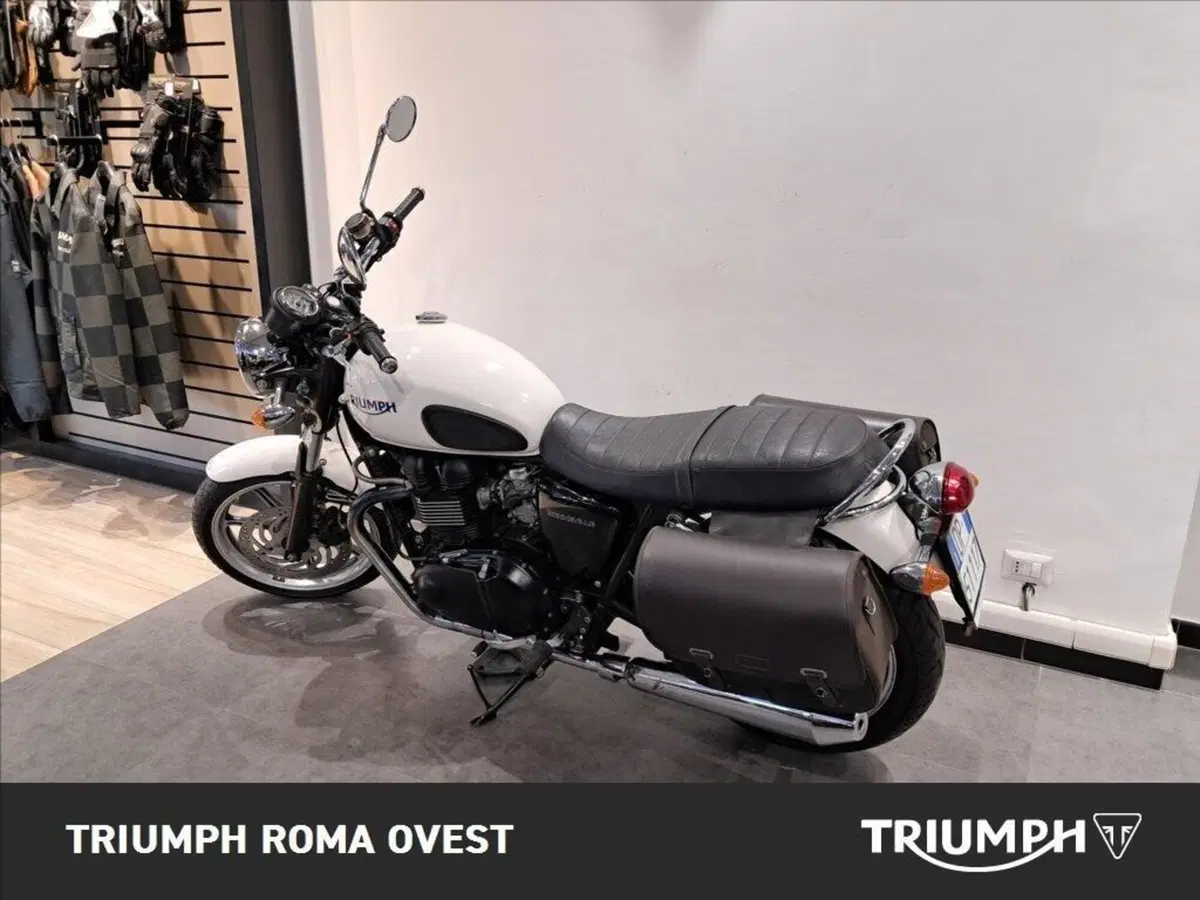 Triumph Bonneville (2007 - 16) (5)