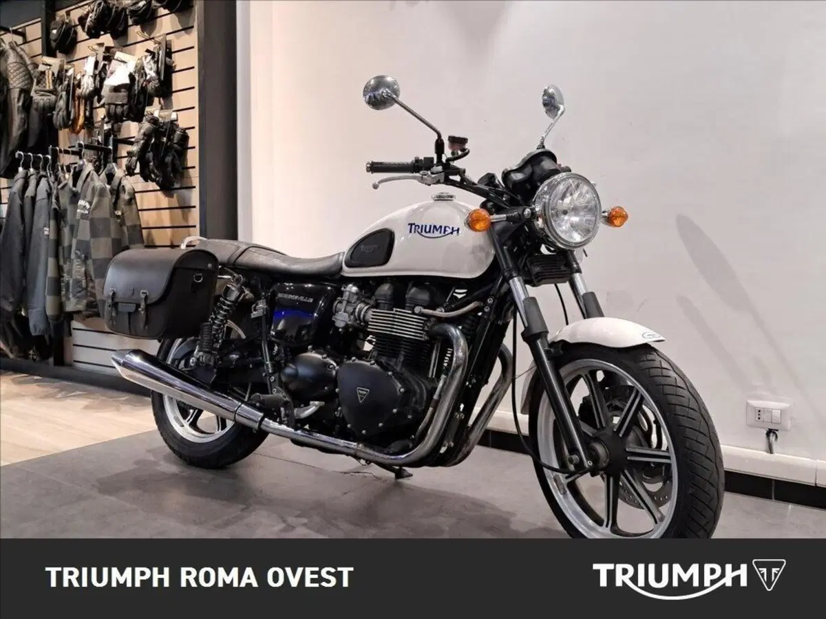 Triumph Bonneville (2007 - 16) (11)