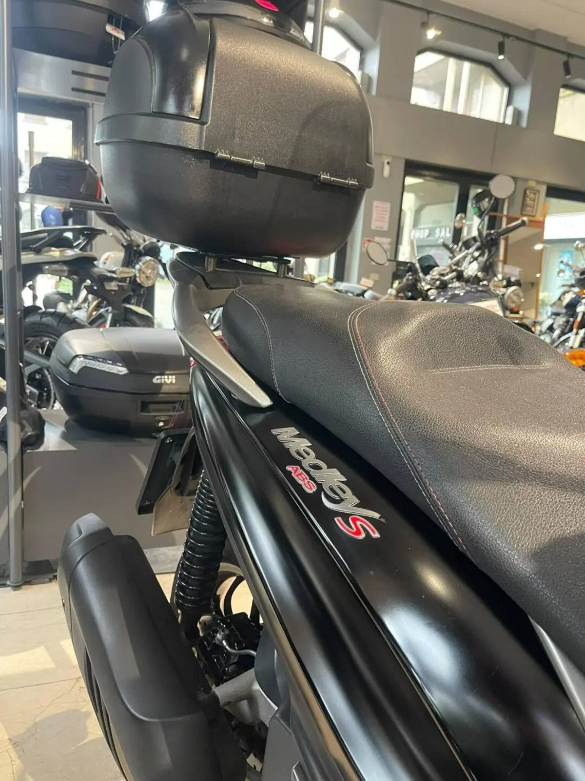 Piaggio Medley 150 S ABS (2016 - 19) (6)