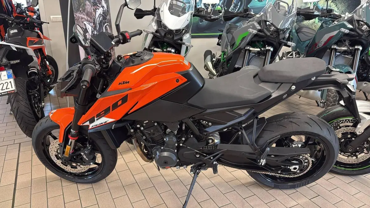 KTM 790 Duke (2027) (2)