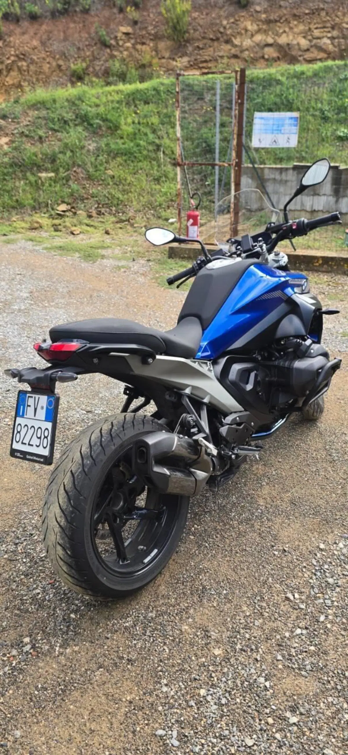 Bmw R 1300 R (2026 - 27) (2)