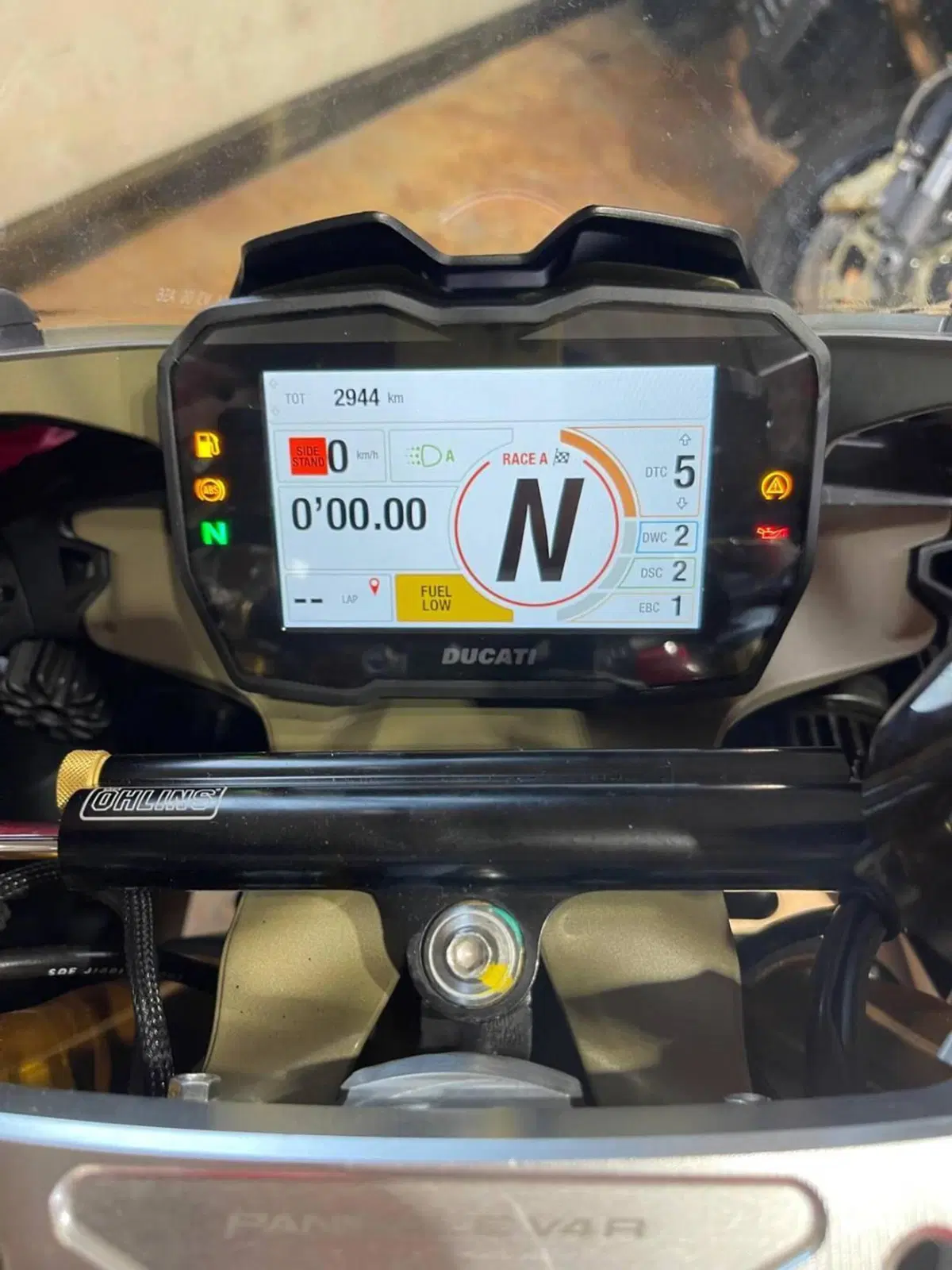 Ducati Panigale V4 R (2023 - 24) (15)