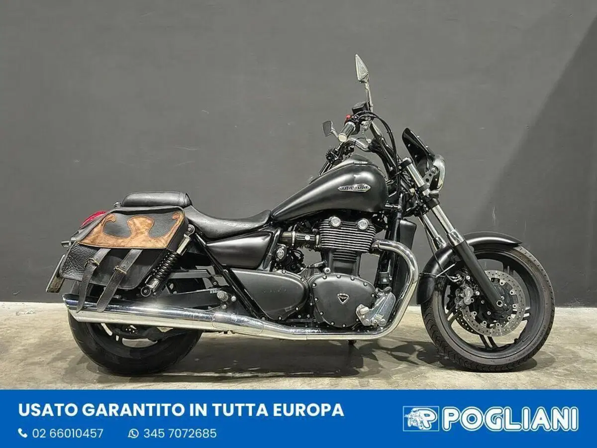 Triumph Thunderbird Storm 1700 (2010 - 16)