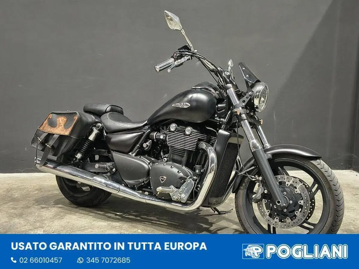 Triumph Thunderbird Storm 1700 (2010 - 16) (2)