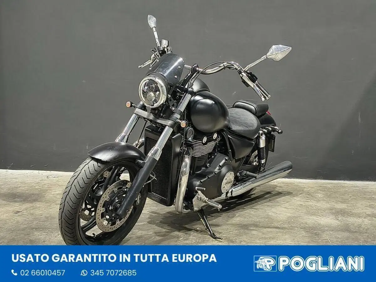 Triumph Thunderbird Storm 1700 (2010 - 16) (4)