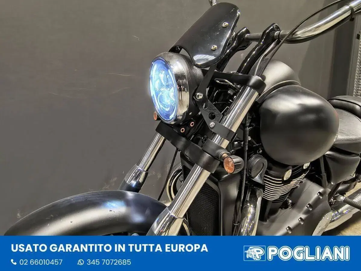 Triumph Thunderbird Storm 1700 (2010 - 16) (8)