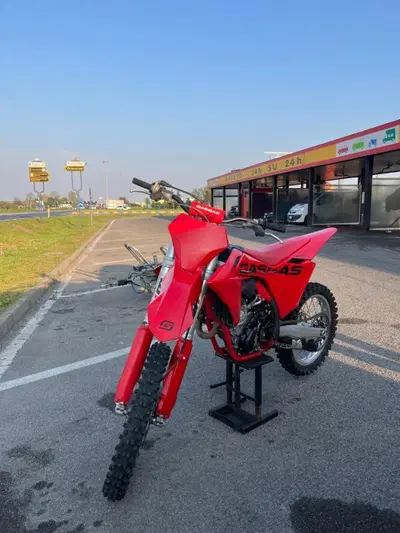 GASGAS MC 250 F (2025) usata