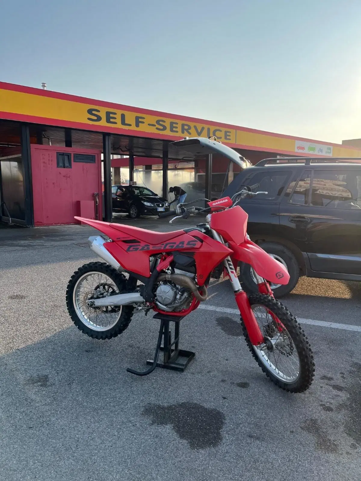 GASGAS MC 250 F (2025) (2)