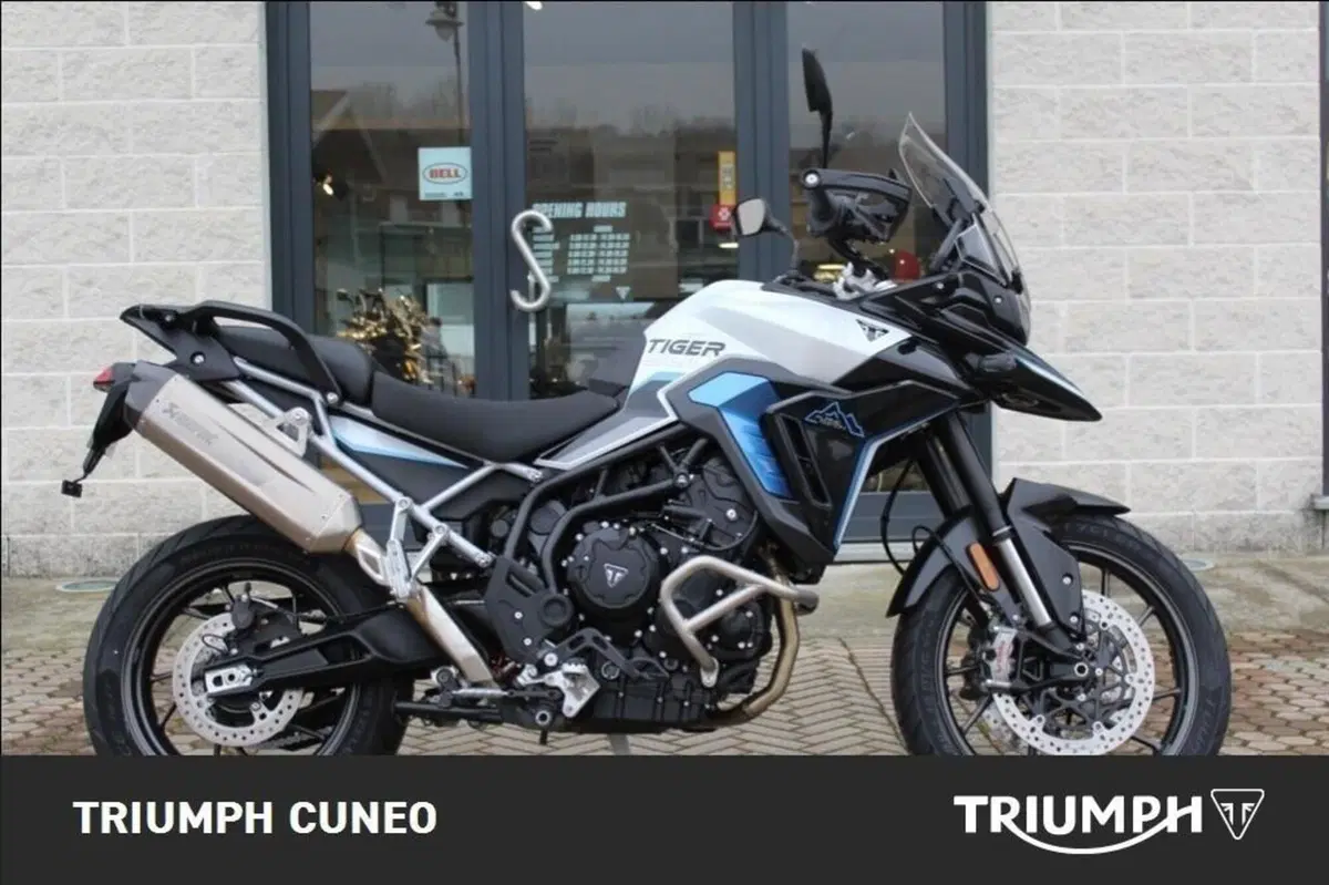 Triumph Tiger 900 Alpine Special Edition (2026)