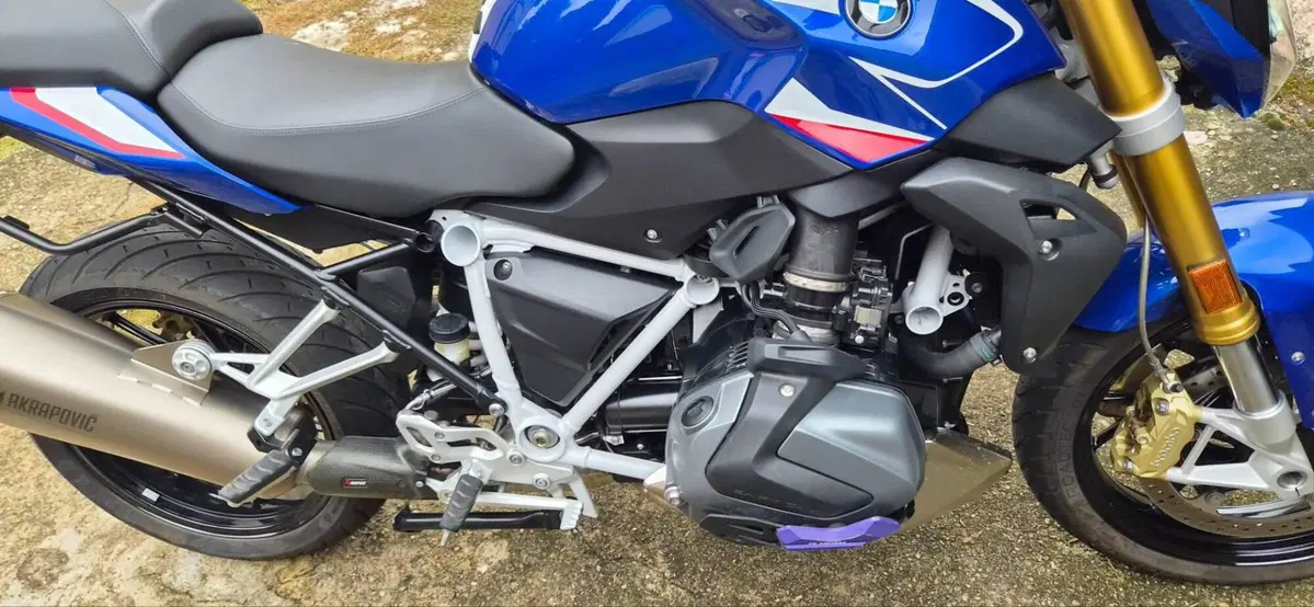 Bmw R 1250 R (2021 - 25) (5)